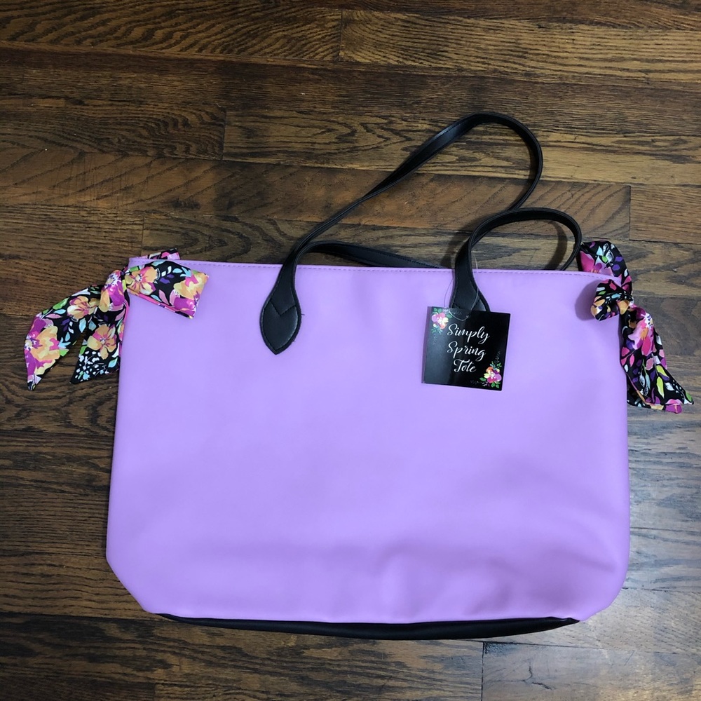 NWT Lavender Floral tote